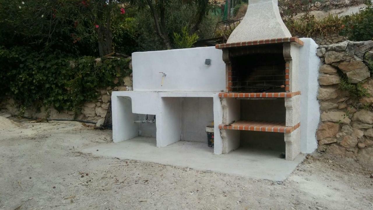 Cueva Rural La Noguera Guest House Pegalajar Екстериор снимка